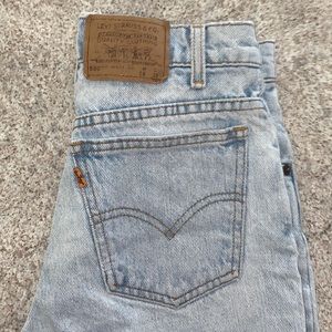 VINTAGE LIGHT WASH LEVIS